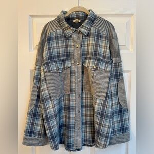 NEW POL Blue and Gray Oversized Plaid Button-Up Shirt Size Small